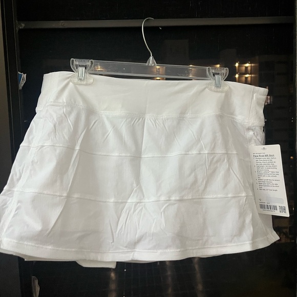 LULULEMON Pace MR Rival Skirt BMWT- size 12! 🍋💛✨ - Picture 1 of 7
